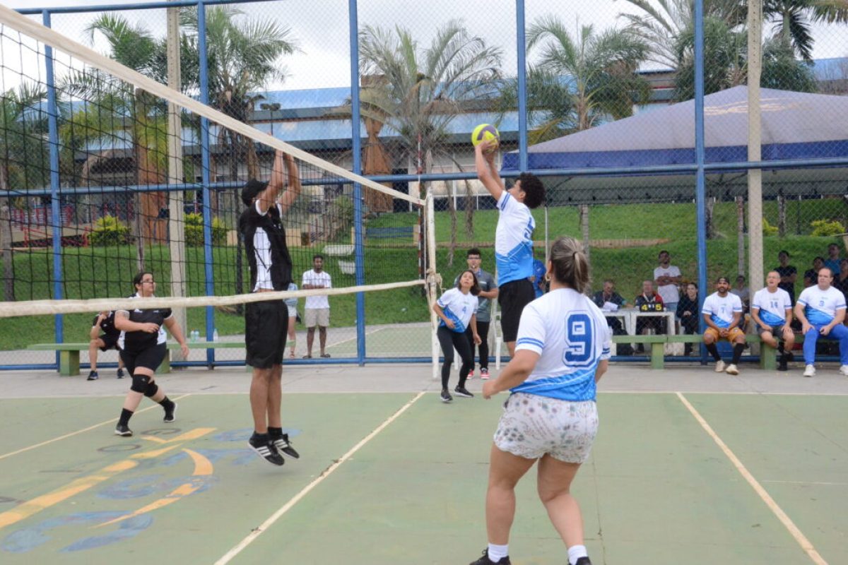 Jogo dos servidores
