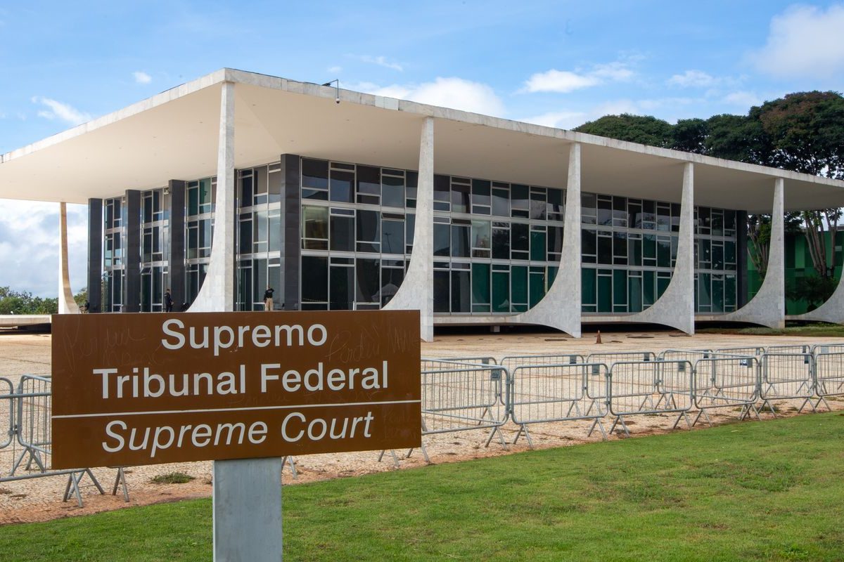 STF valida emenda que flexibilizou regime de contratação de servidores